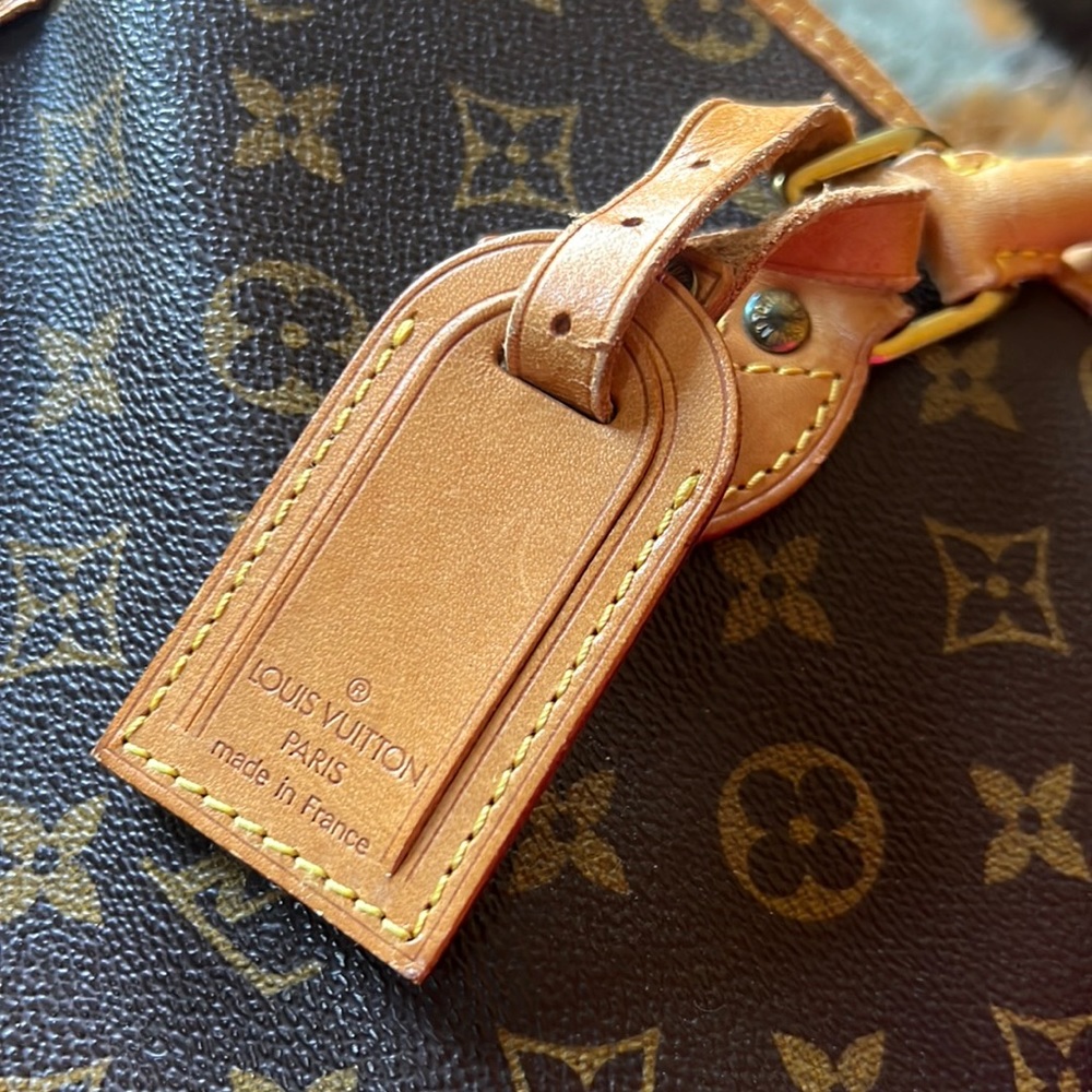 AUTHENTIC Louis Vuitton Rivoli briefcase Monogram, lock keys, luggage tag - Picture 6 of 17